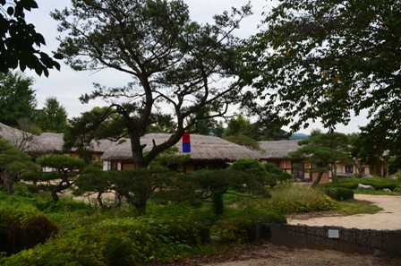 Andong Hahoe Maeul thatched huts