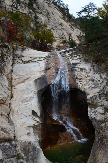 Sibiseonnyetang Boksungatang waterfall