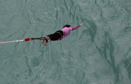 Kawarau Bridge bungy 5