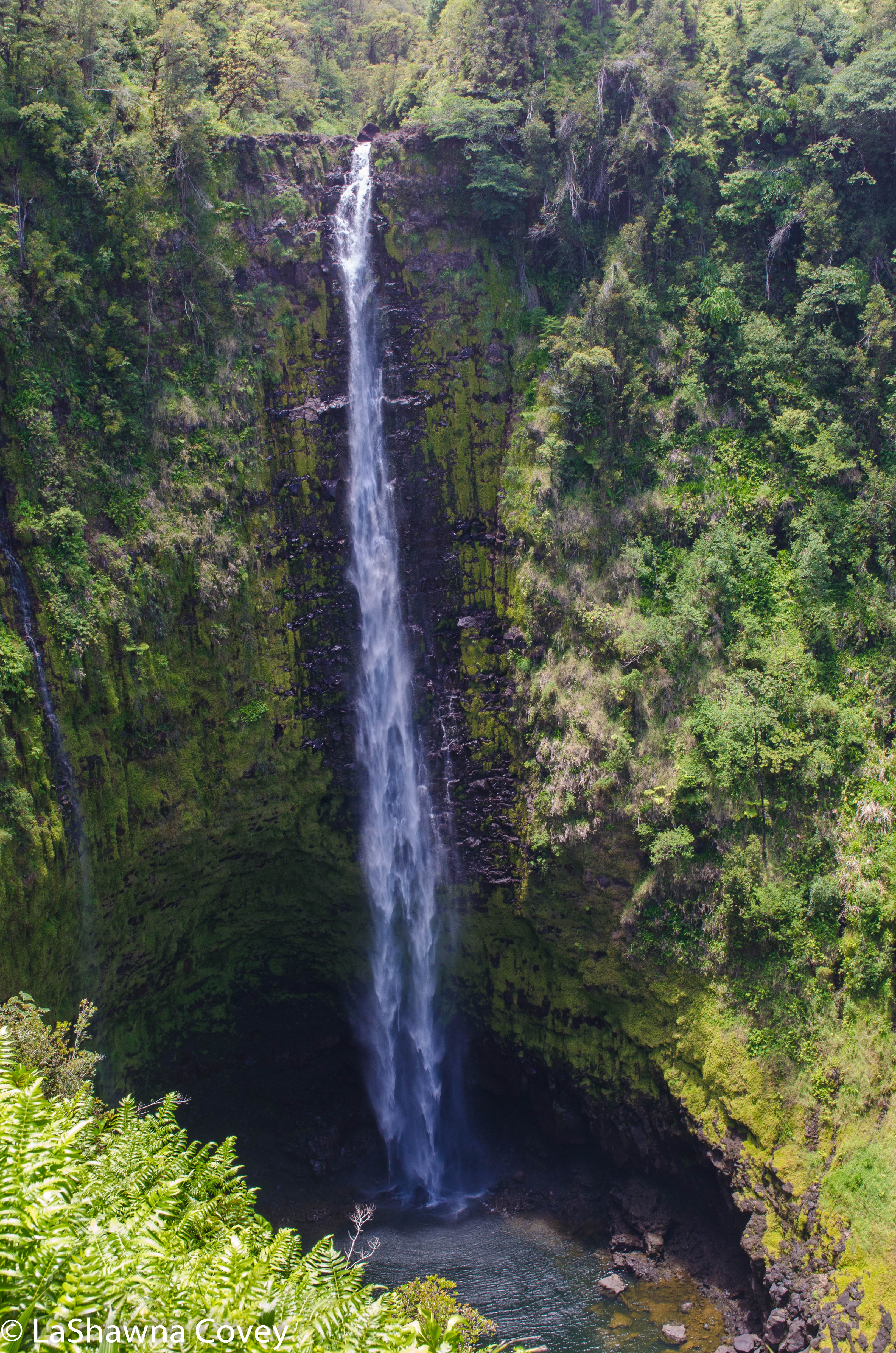 Big Island waterfalls and caves-2