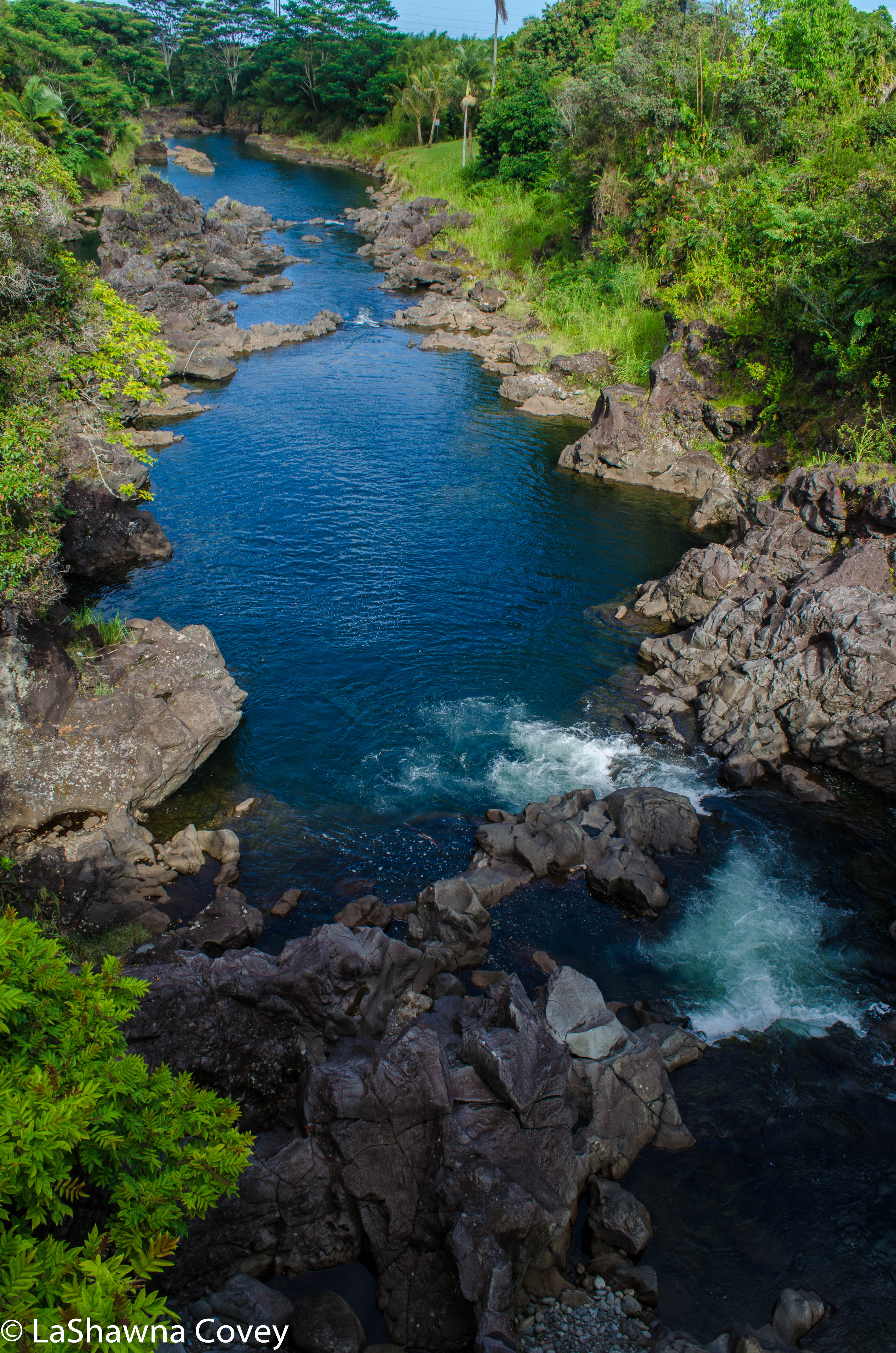 Big Island waterfalls and caves-4